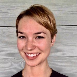 Meet your Posher, Greer